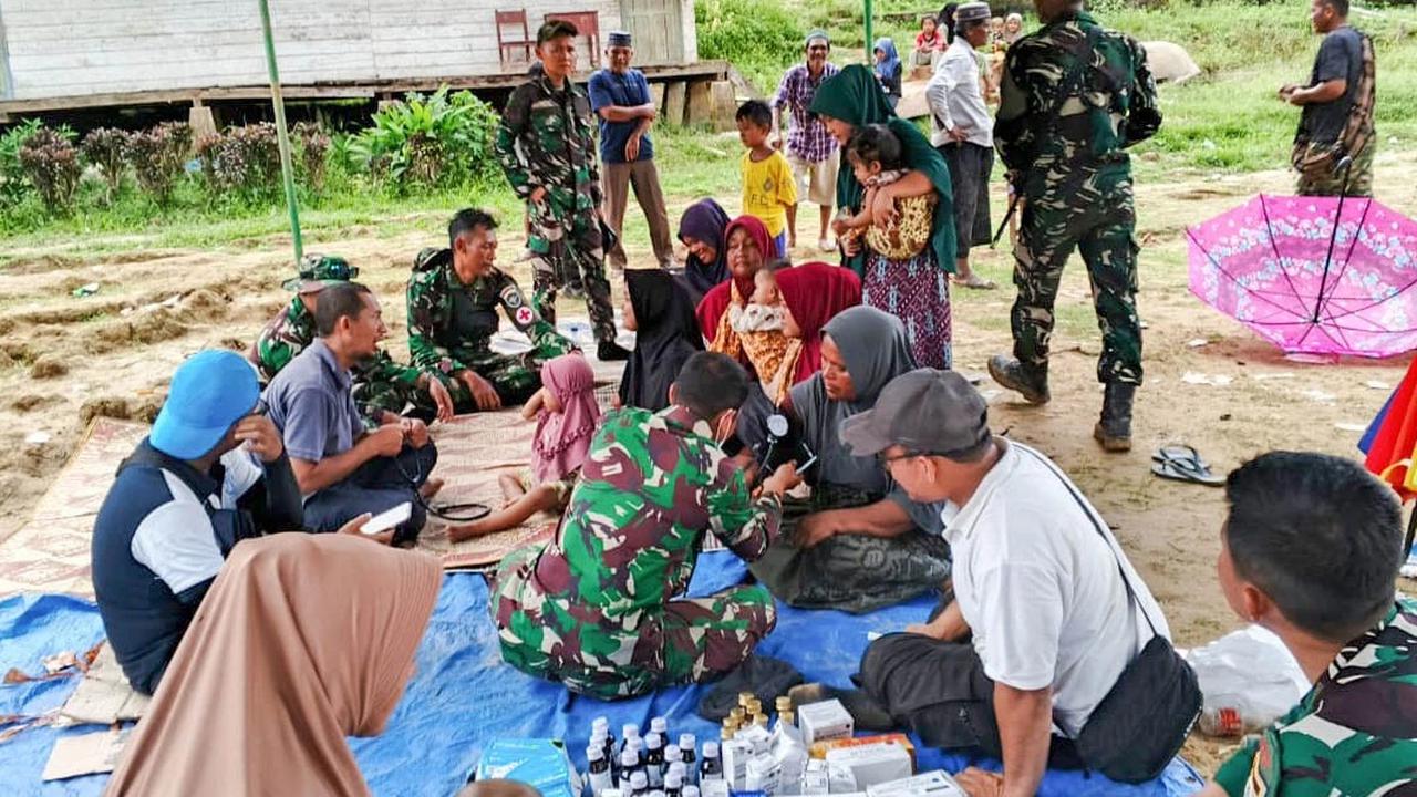 FOTO: Akses Terbatas Tantangan Pelayanan Kesehatan di Lokasi Bencana Gayo Lues