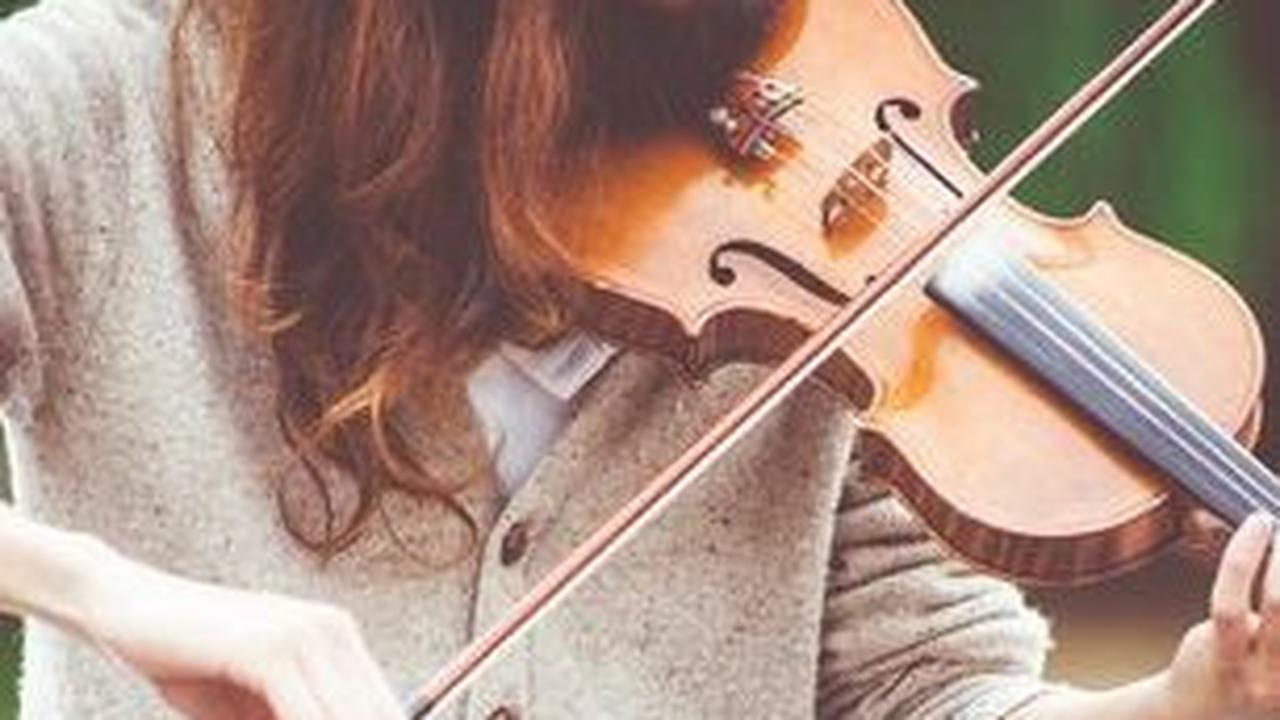 Musik merupakan bahasa universal yang bisa ditempatkan di berbagai kondisi. Sebuah karya seni musik, memiliki nilai dan unsur yang membuat karya musik menjadi lebih bernilai.