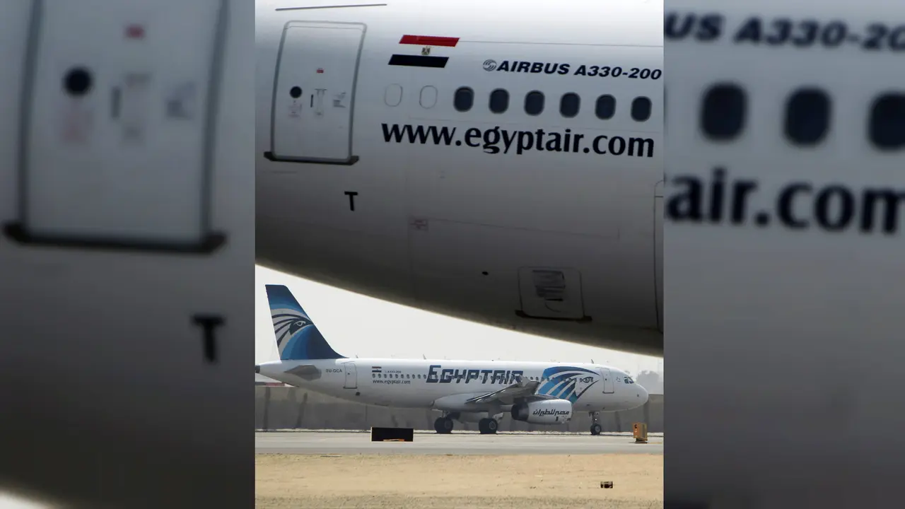 Pesawat EgyptAir