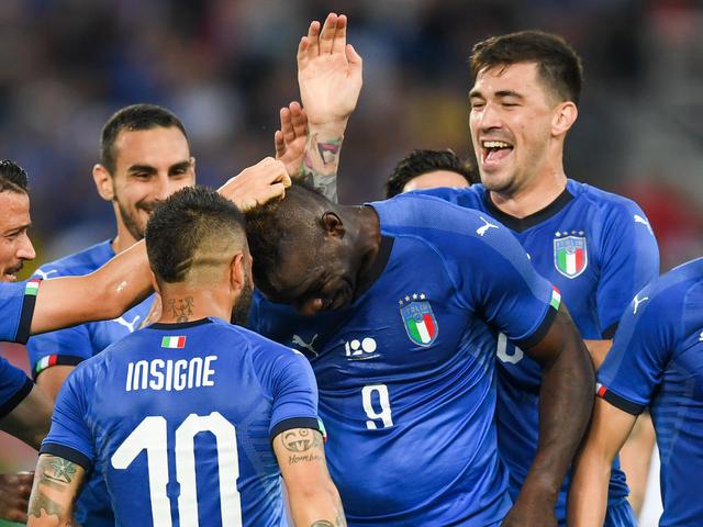 Arsenal Minati Striker Bengal Timnas Italia Inggris Bola Com