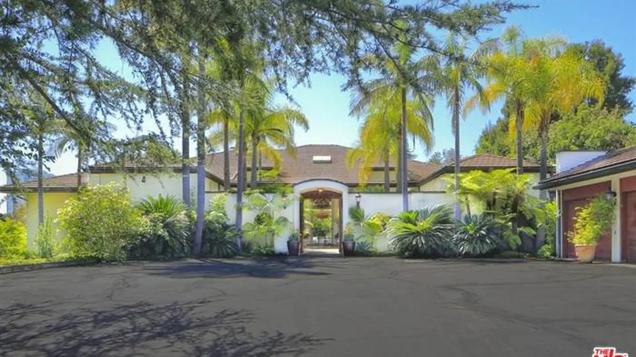 [Bintang] Rumah Adam Levine