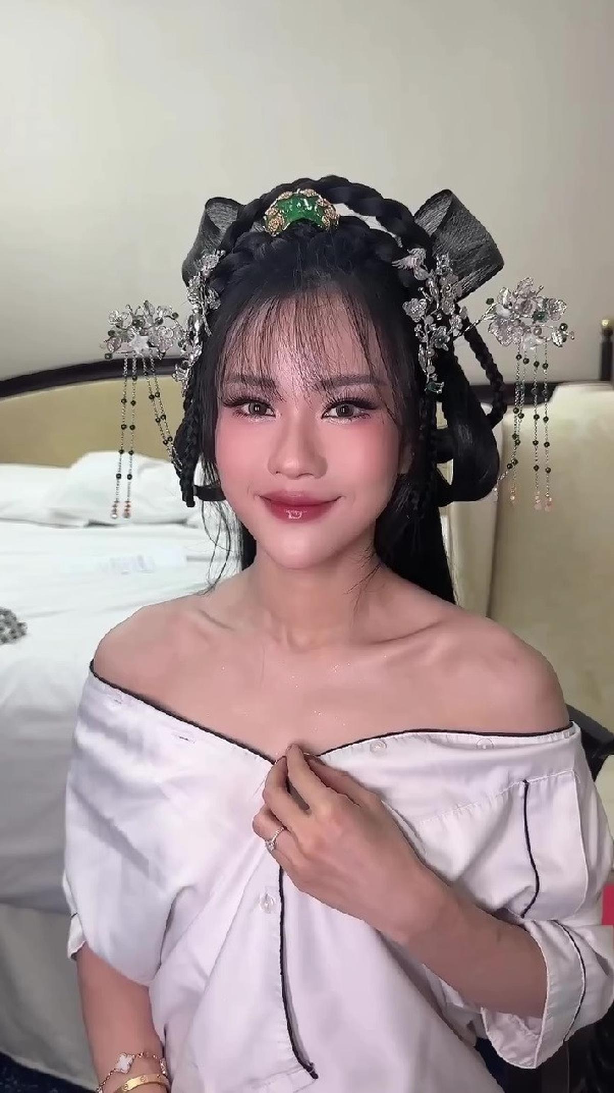 5 Detail Makeup Jessica Jane untuk Acara Sangjit, Bikin Pangling dan Disebut Bak Puteri Kerajaan