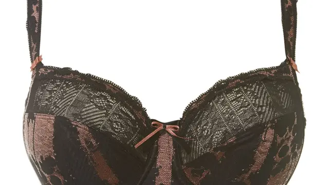 triangle shape bra with underwire