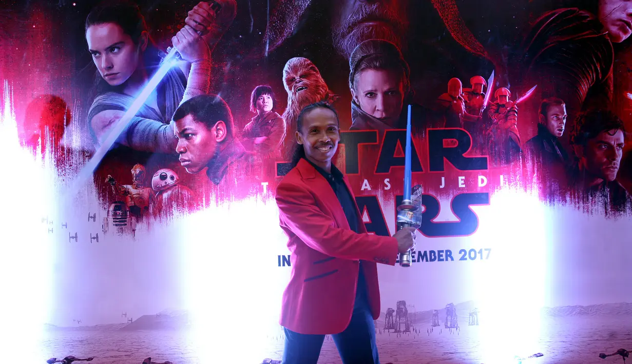 Bahkan, ia melihat film Star Wars: The Last Jedi ini akan lebih sukses dibanding sebelumnya. Aktor laga ini juga takjud dan lebih gila dari sebelumnya. Ia yakin bisa berkali lipat dari sebelumnya. (Nurwahyunan/Bintang.com)