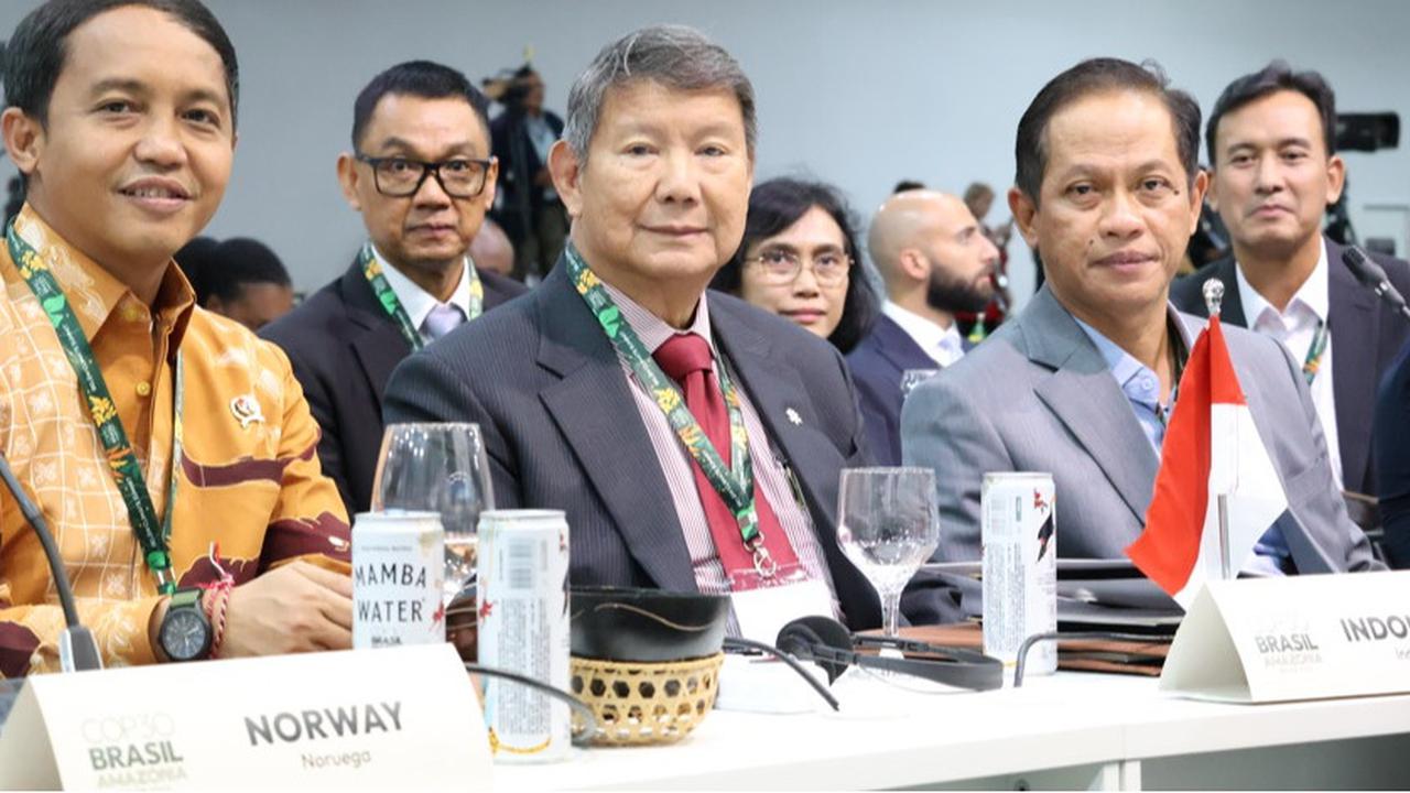 Menhut Raja Antoni Tegaskan Komitmen Prabowo: 1,4 Juta Ha Hutan Adat buat Masyarakat dan Lingkungan