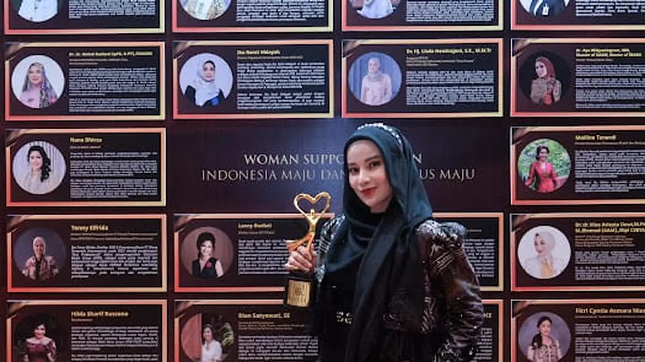dr. Ayu Widyaningrum, MM, Magister AAAM, Magister IBAM