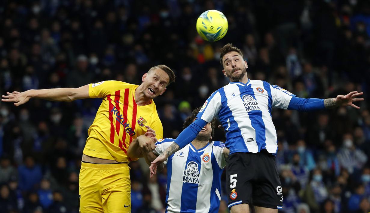 Di sisi lain Espanyol mampu tampil efektif dan mampu memanfaatkan peluang menjadi gol. (AP/Joan Monfort)