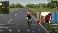 Gambar dari saluran Belgia RTBF menunjukkan pebalap sepeda dari Tim CCC, Greg Van Avermaet bersaing dalam Tour of Flanders yang diselenggarakan secara virtual, (5/4/2020). (AFP/Belga)