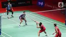 <p>Pebulu tangkis ganda putra Indonesia Fajar Alfian/Muhammad Rian Ardianto (kiri) saat bertanding melawan pemain pebulu tangkis ganda putra Indonesia Pramudya Kusumawardana/Yeremia Rambitan pada babak 32 besar turnamen Daihatsu Indonesia Masters 2023 di Istora Senayan, Jakarta, Selasa (24/1/2023). Fajar Alfian/Muhammad Rian Ardianto menang atas Pramudya Kusumawardana/Yeremia Rambitan dengan skor 18-21, 21-14, dan 21-10. (Liputan6.com/Herman Zakharia)</p>