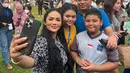 <p>"Hari ini saya merasa sangat bahagia atas prestasi kedua anak saya, Amora menjadi juara 1 lomba anggar HS CUP antar sekolah," tulis Raul Lemos dalam unggahan 17 Juni. [Instagram/raullemos06]</p>