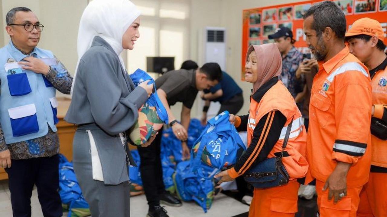 Tahukah Anda? Fraksi PAN Salurkan 1.000 Paket Sembako untuk Apresiasi Pasukan Oranye Jakarta