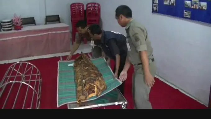 OMG! Anak Durhaka Asal Jawa Timur Tolak Jasad Ibunya