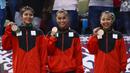 Tim senam artistik puteri Indonesia meraih medali perunggu pada Islamic Solidarity Games di Baku, Azerbaijan pada Minggu (13/5/2017). (AFP/Jonathan Nackstrand)