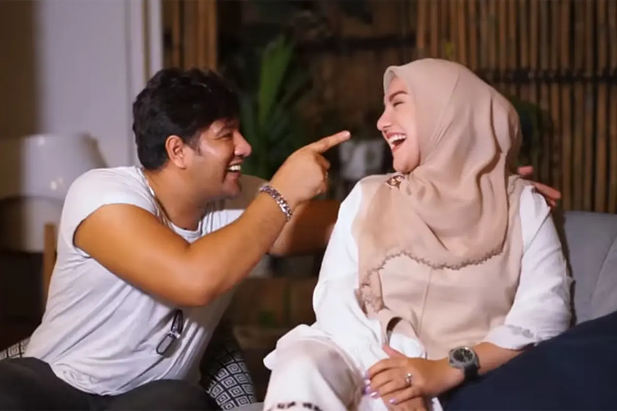 [Fimela] Ammar Zoni dan Irish Bella