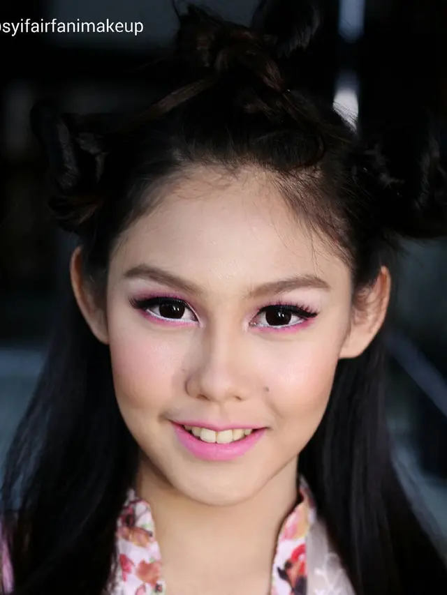 [Bintang] Bikin Rindu Berat, Makeup Vanesha Prescilla Ini Cantik Bukan Main