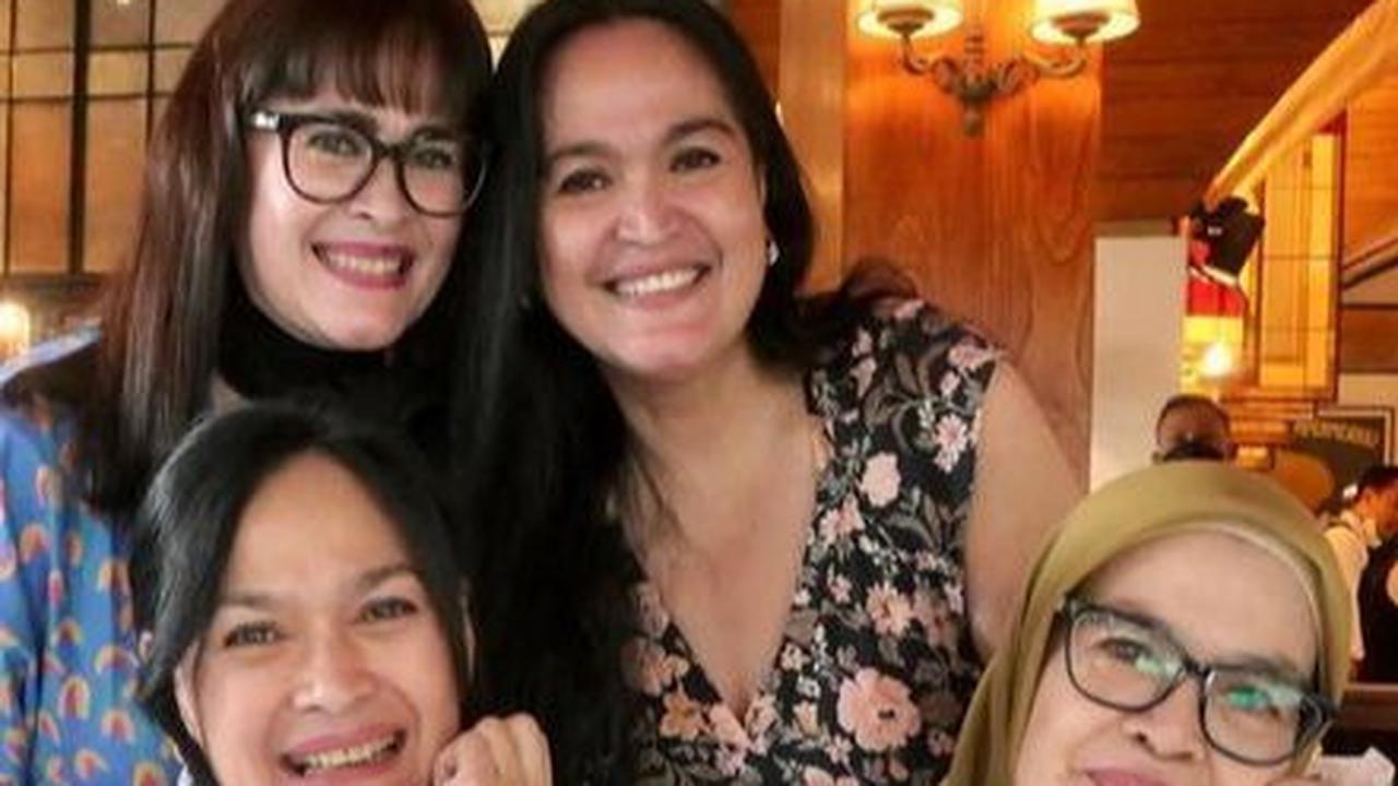 Intip Potret Kompak Donna Harun Bersama Kakak dan Adiknya, Terbaru Rayakan Ultah Bareng