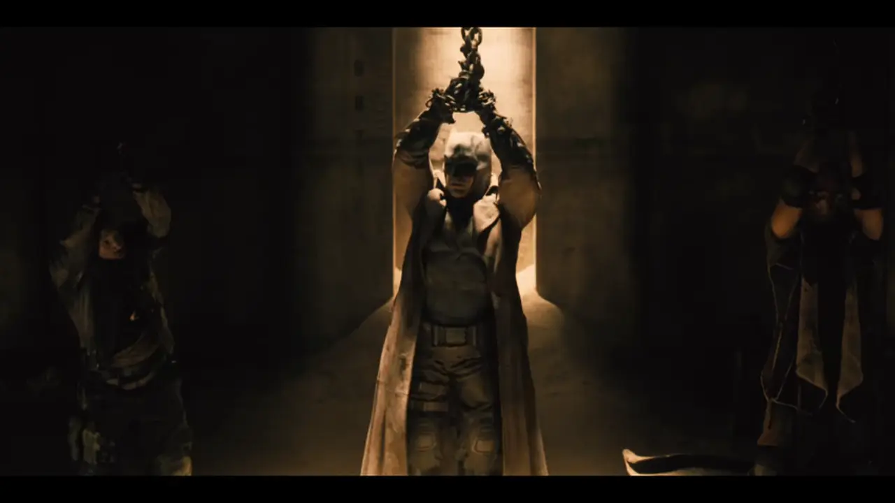 Batman Ditawan Superman di Video Eksklusif Dawn of Justice