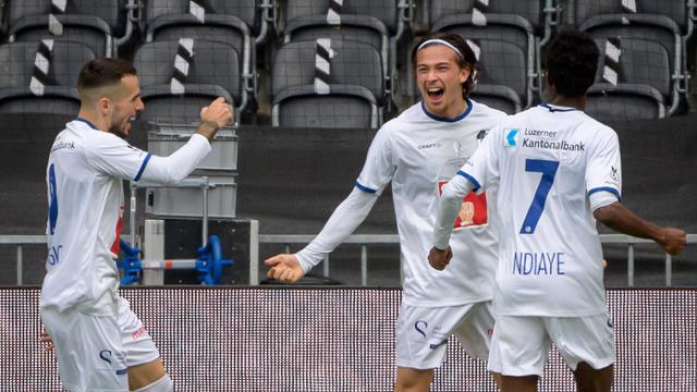 Foto: Aksi Jordy Wehrmann, Calon Pemain Naturalisasi yang Pernah Satu Tim dengan Robin Van Persie