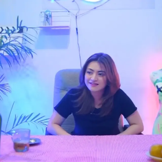 Potret Nathalie Holscher sebelum menikah dengan Sule (Foto: Youtube Jakarta Keras)