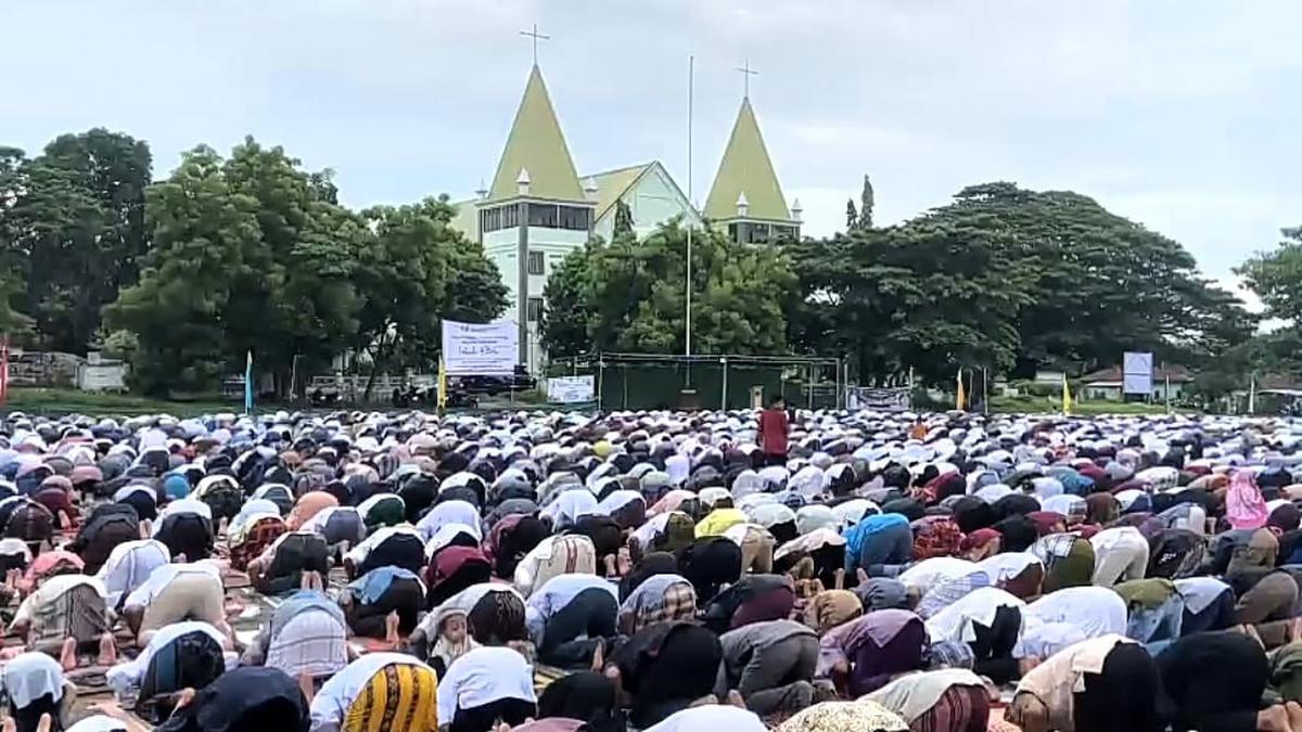Sholat Ied Jam Berapa? Ini Perbedaan Idul Fitri dan idul Adha