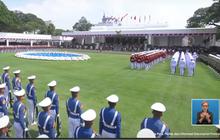 VIDEO: Momen Taruna TNI Peka Pegangi Tangan Temannya Nyaris Pingsan saat Upacara di Istana