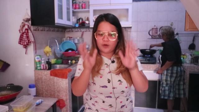 Desain Countertop dan Backsplash yang Sangat Merakyat