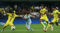 Aksi Francisco Conceicao dalam laga Villarreal vs Juventus di Liga Champions, Kamis (2/10/2025). (AP Photo/Alberto Saiz)