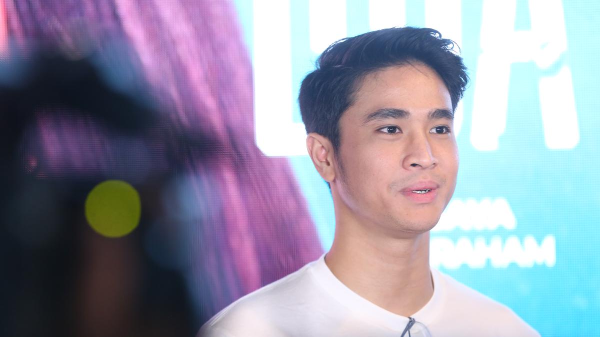 Pesona Yesaya Abraham sebagai Trian di Sinetron SCTV Beri Cinta Waktu, Bikin Penonton Baper