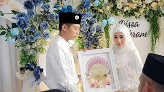 6 Potret Keluarga Baru Larissa Chou, Anak Ubah Panggilan Om Jadi Papa