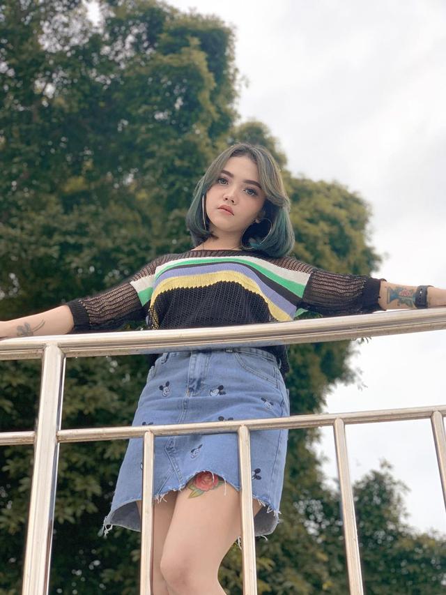 6 Potret Syahiba Saufa, Pedangdut Asal Jawa Timur yang Disebut Mirip Rina Nose