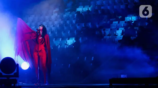 Konser Tunggal Lost in Harmony: Isyana Sarasvati Sukses Tampilkan Evolusi Bermusik