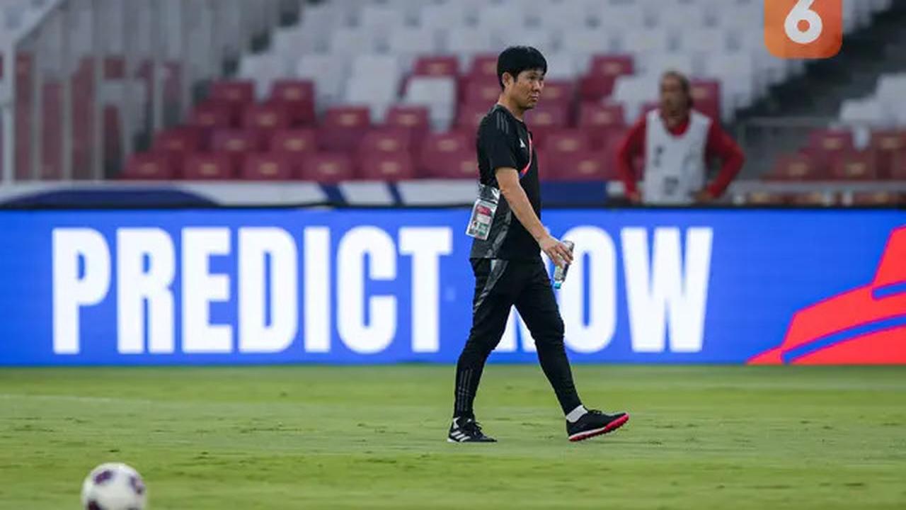 Jelang Timnas Indonesia Vs Jepang: Rumput GBK Masih Belum Mulus Sampai Dikritik Minamino, Tidak Rata dan Bolanya Mantul