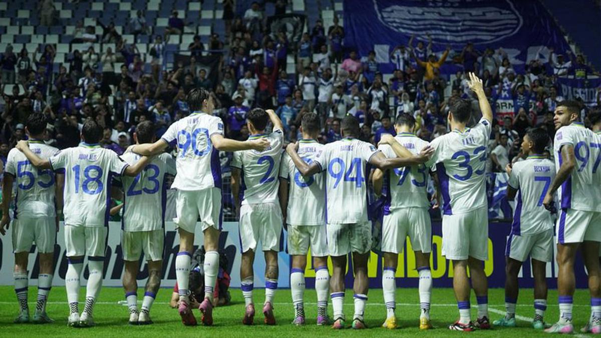 Djanur dan Atep Apresiasi Kiprah Persib di Kancah Asia