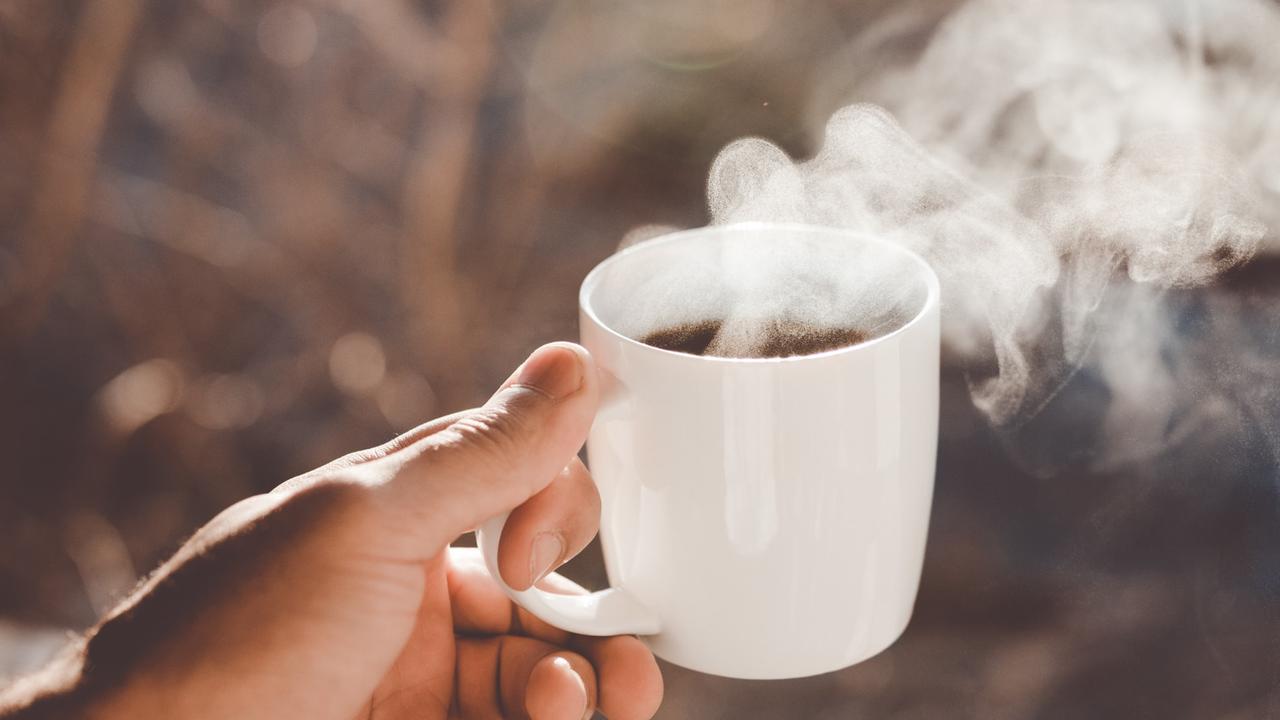 Apakah Kopi Menyebabkan Jerawat? Simak Faktanya Berikut Ini