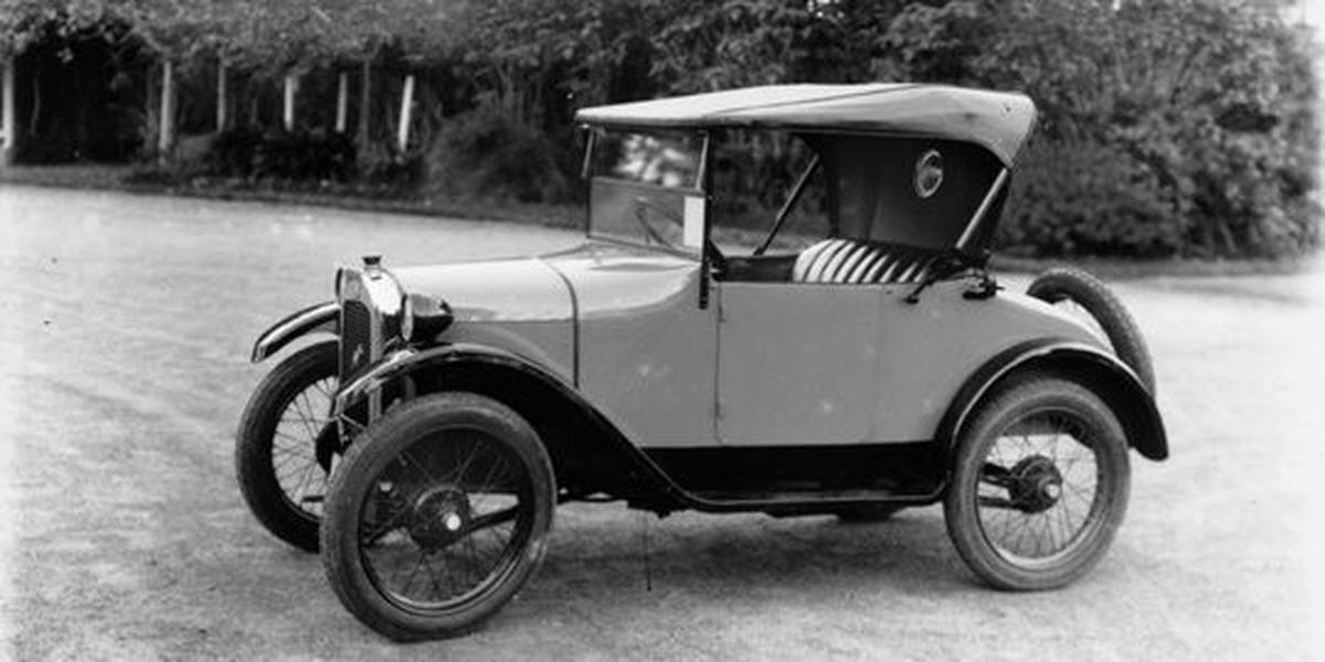 Bikin mobil tiruan Austin Seven