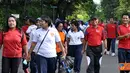 Citizen6, Surabaya: Kegiatan ini bertujuan untuk mempererat jalinan hubungan kekeluargaan, memupuk jiwa kebersamaan dan menciptakan kegembiraan ditengah-tengah keluarga besar Denintel Pasmar-1. (Pengirim: Budi Abdillah)