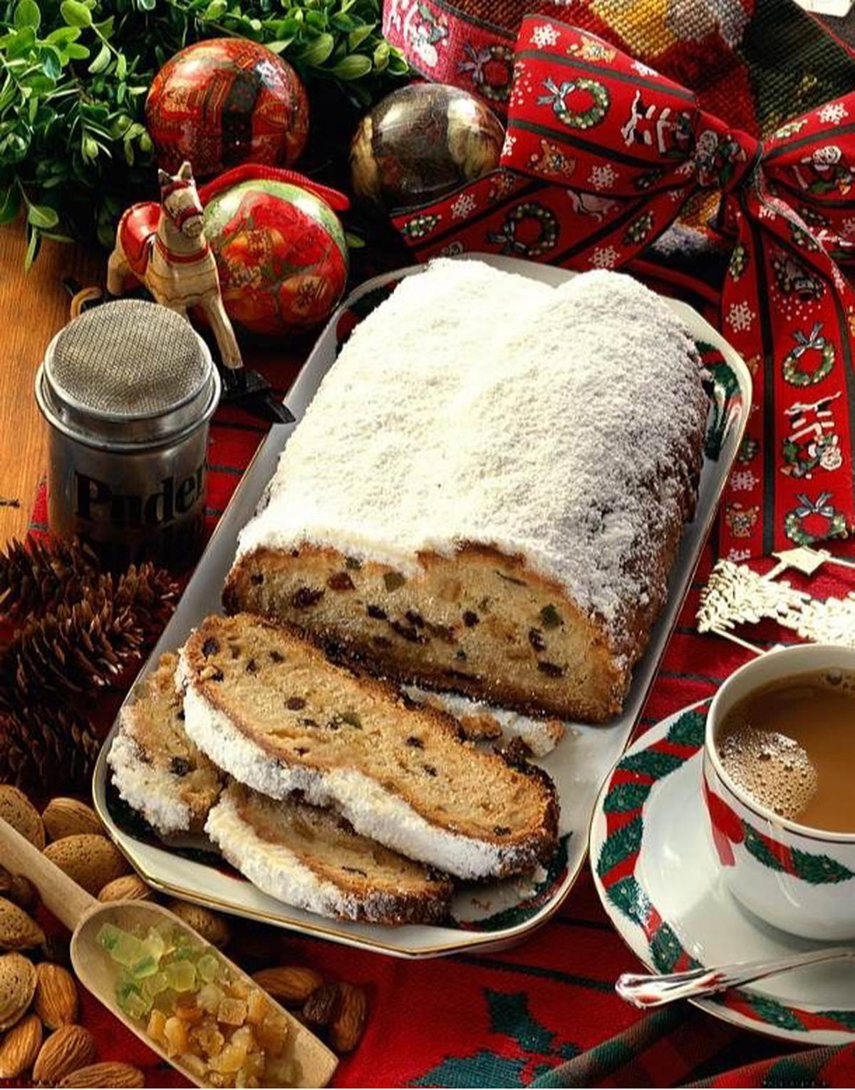 6 Kue Natal dari Berbagai Negara yang Wajib Kamu Coba!