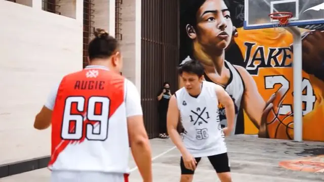 6 Potret Ariel NOAH Main Basket, Bugar di Usia 40 Tahun