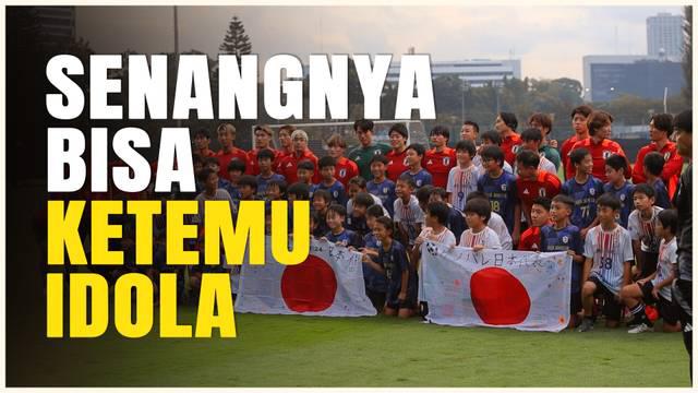 Berita video sejumlah anak-anak Jepang yang tergabung ke dalam sekolah sepak bola Jakarta Japan Club, bertemu idola mereka para pemain Timnas Jepang.
