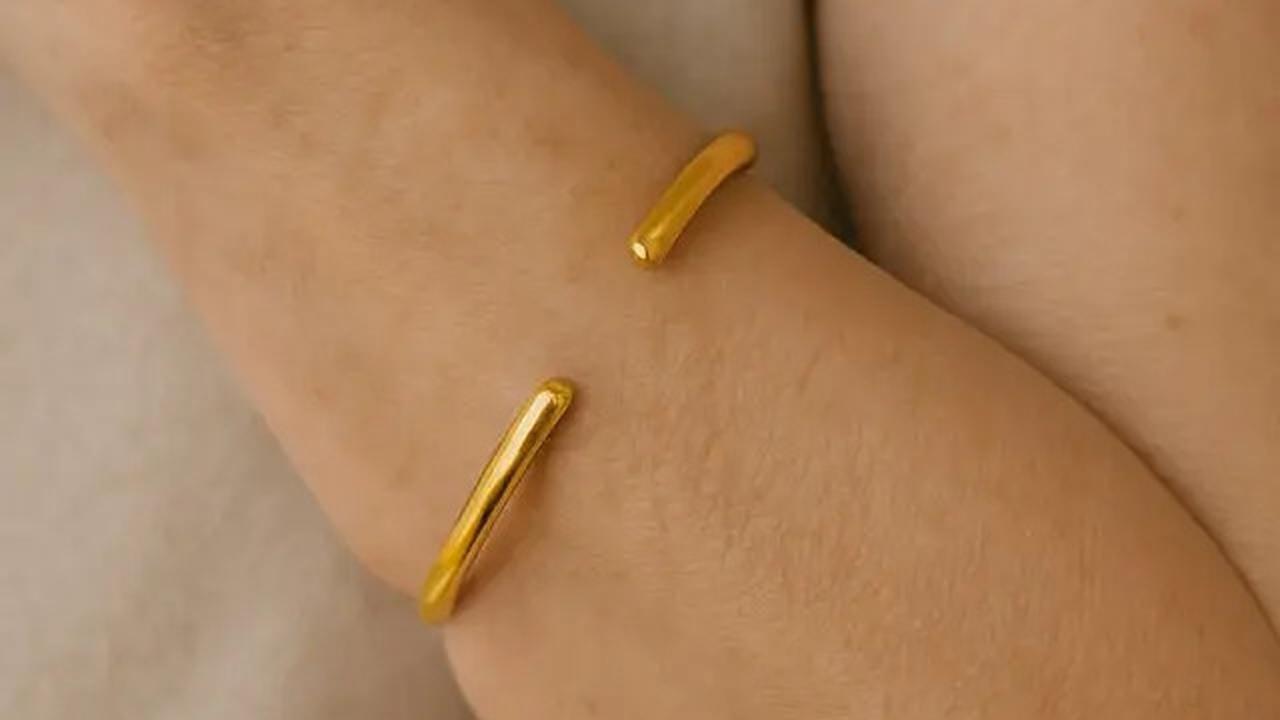 15 Model Gelang Emas untuk Usia 50 Tahun ke Atas, Pilihan Anggun dan Elegan di Segala Acara
