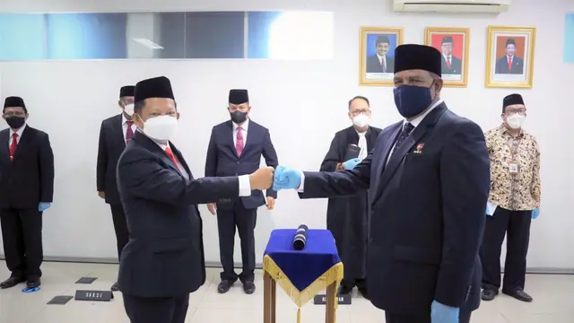 Komisaris Jenderal Paulus Waterpauw saat dilantik menjadi Deputi Bidang Pengelolaan Potensi Kawasan Perbatasan Kemendagri