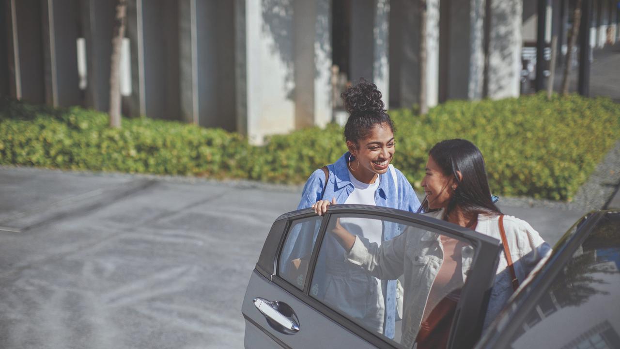 Transportasi Online Ini Ekspansi Layanan Bisnis di Indonesia