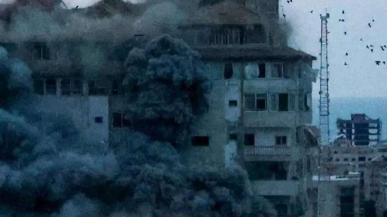 Dalam postingan yang unggah di Telegam, Hamas sempat menyerukan “pejuang perlawanan di Tepi Barat” serta “negara-negara Arab dan Islam” untuk bergabung dalam pertempuran.<br>