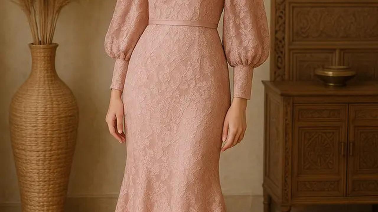 Trend Long Dress Brokat 2025 Warna Pastel dan Model Mermaid Lagi Naik Daun