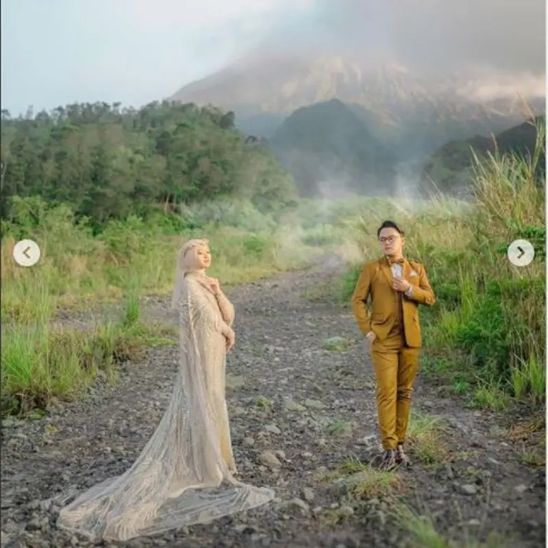 Danang D’Academy Foto Prewedding di Gunung Merapi yang Berstatus Siaga