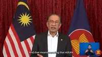 Perdana Menteri Malaysia Anwar Ibrahim pada Jumat (8/8/2025) menyoroti bahwa ekonomi global kini semakin terfragmentasi dan keputusan yang dulunya didorong faktor ekonomi kini semakin dipengaruhi pertimbangan geopolitik (Dok. Sekretariat ASEAN).