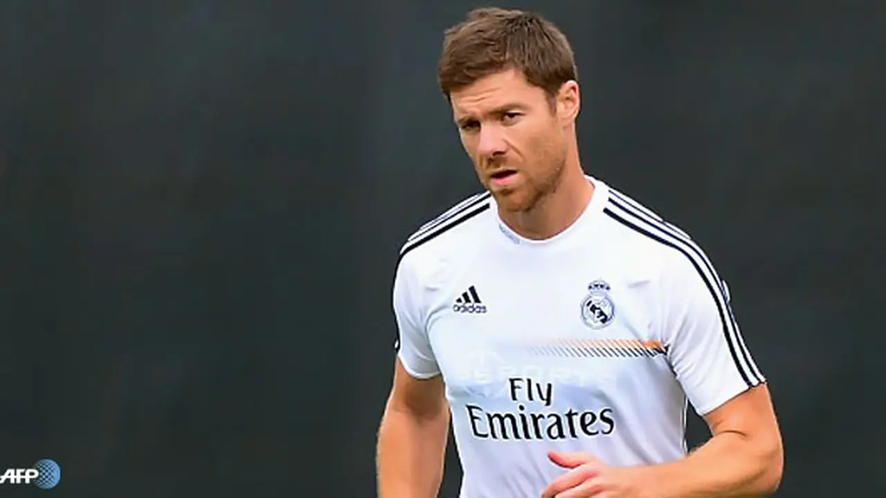 xabi-alonso-130804c.jpg
