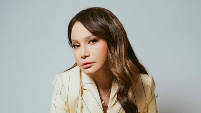 Rossa Ajak Masyarakat Bersikap Baik Terhadap Alam, Dimulai dari Kebiasaan Sehari-hari Bawa Tumbler