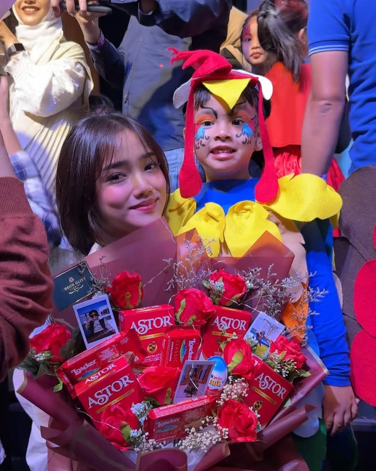 Momen Gala Sky Tampil di Sekolah, Bikin Netizen Gemas dengan Kostum Ayamnya