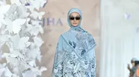 Fashion show Raya Collection 2022 bertajuk Time Flies dari Ivan Gunawan. (dok. Ivan Gunawan Prive)
